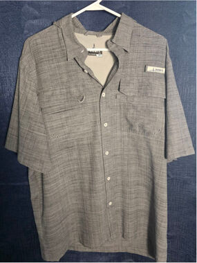 Men's Habit Gray Casual Button Down Shirt L work 40+ solar factor fishing